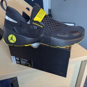 Jordan Exclusive Trunner XL Sneakers Size 13
